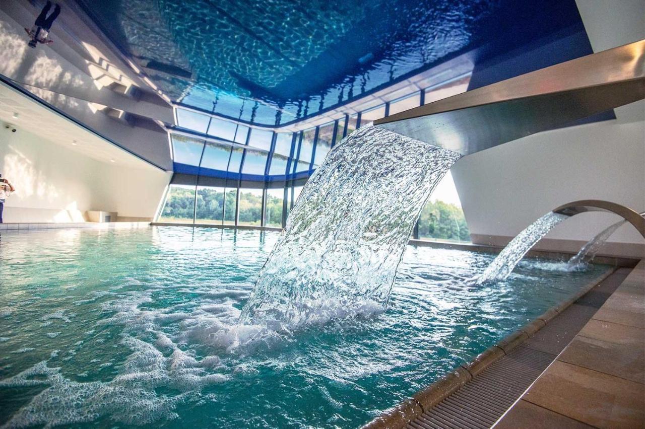 Вилла La Ferme Des Pierrettes Menneville Экстерьер фото